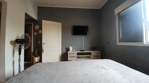 Casa En Venta - 3 Dormitorios 2 Baños 2 Cocheras - 400mts2 - Mercedes