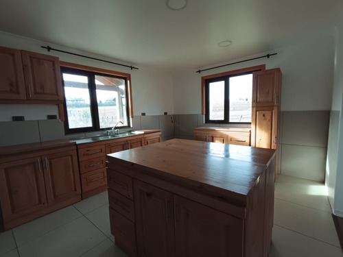 Se Arrienda Año Corrido Linda Y Acogedora Casa En Condominio