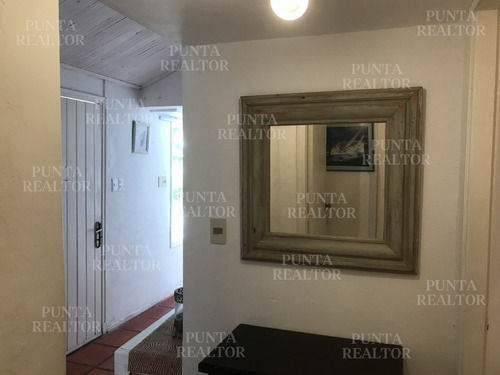 La Barra, 3 Suites Y Servicio, Gateando Al Mar. Pileta. 200 Construidos Y 150 M2 En Decks. Aa. Vista A Olas. Ruta Al Mar!- Ref: 137