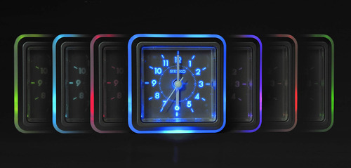 Despertador Seiko Ena Branco Com Iluminação De Gradação