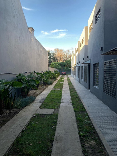 Casa En Venta En Ituzaingó, G.b.a. Zona Oeste