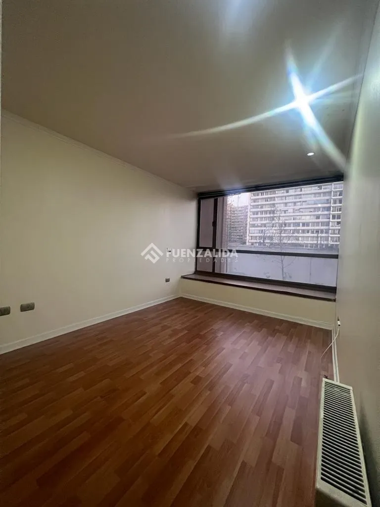 Imagen 5 de 8 de Departamento En Arriendo De 2 Dorm. En La Florida