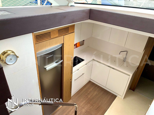 Imagem 5 de 12 de Beneteau Gt 49 Fly Cranchi Phantom Sessa Searay Armada