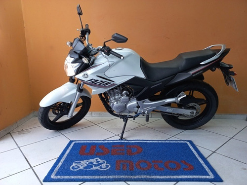 Imagem 7 de 10 de Yamaha Fazer 250 2015 Branca