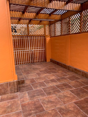 Amplia Y Remodelada Casa En Venta| Sector Parque Brasil