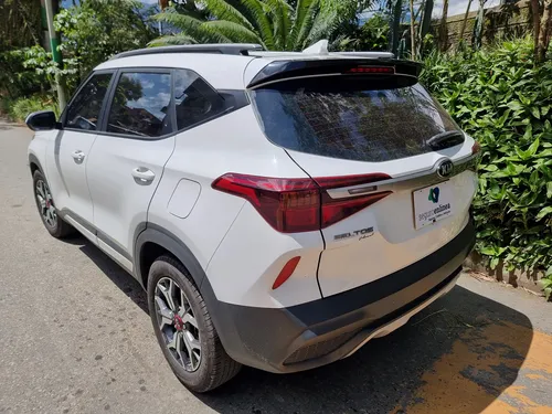 Kia Seltos 1.6l Vibrant At