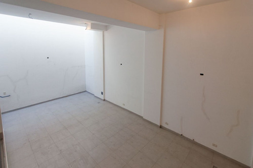 Venta Local Estrenar Doble Altura Villa Devoto