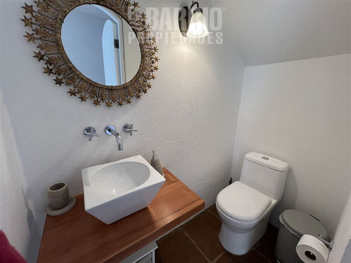 Casa En Venta De 3 Dorm. En Colina