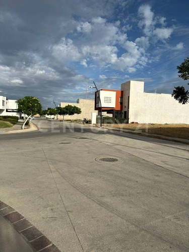 Terreno En Venta En Mayorazgo, En León, Gto.