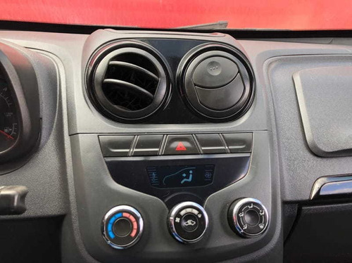 Imagem 9 de 9 de Chevrolet Montana Ls 2012