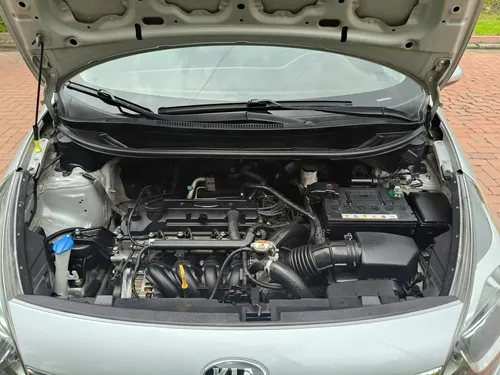 Kia Rio Ub Ex 1.2cc Mt 2017