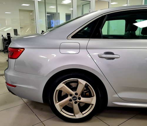 Imagen 5 de 21 de Audi A4 2017 Usado 2.0 Fsi Quattro 252cv Usado