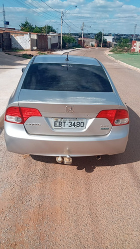 Imagem 6 de 7 de Honda Civic 1.8 Lxs Flex 4p