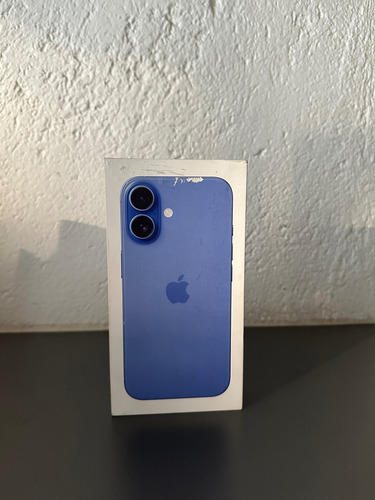 Apple Iphone 16 (128 Gb) Ultramarino (Usado)
