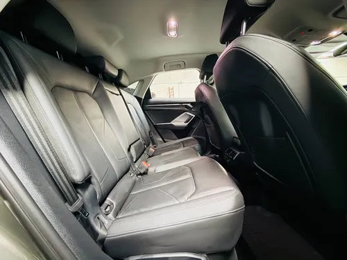 Audi Q3 Select 2022