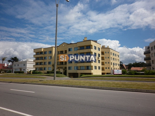 Imagen 25 de 26 de Apartamento De 3 Dormitorios A La Venta En Pinares
