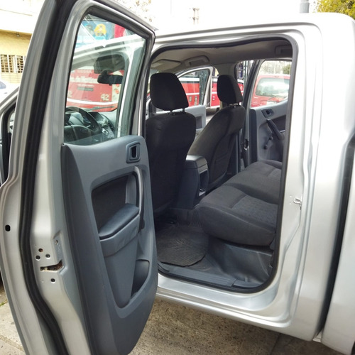 Imagen 9 de 15 de Ford Ranger 2.2 Turbo Diesel Doble Cabina 4x2