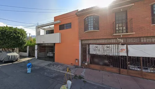Sk01- Casa En Remate Bancario En C. Aquiles Serdan, Buenos Aires, Monterrey, Nl. (65% Debajo De Su Valor Comercial, Solo Recursos Propios)