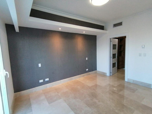 For Sale Apartamento En La Avenida Anacaona Piso 15 Rentado En 3400 Dolares Para Inversion