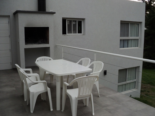 Imagen 6 de 7 de Casa En Alquiler 3 Cuadras De La Playa Y 6 Del Centro