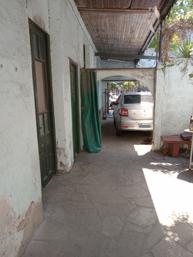 Morón Centro-dueño-casa Y Local Comercial - Para Reciclar