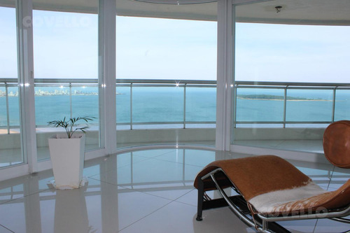 Apartamento De 5 Dormitorios En Suite, Vista Al Mar, Torre Completa, Amenities