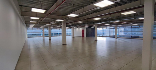 Oficina En Arriendo 745m2, Av. El Dorado, Bogota 