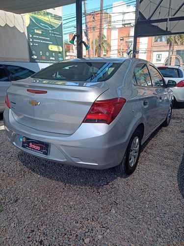 Imagen 4 de 15 de Chevrolet Onix Joy