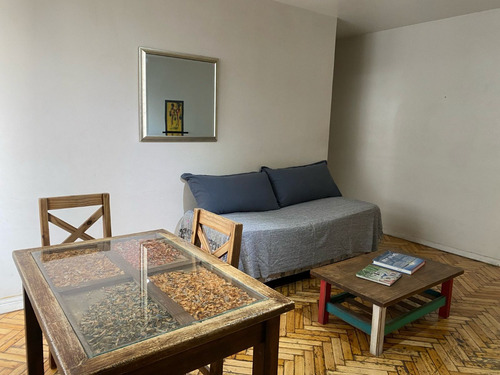 Departamento De Dos Ambientes, Alquiler Temporal, Recoleta