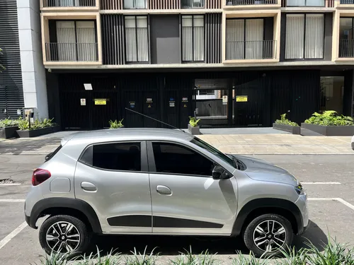 Renault Kwid 1.0 Intens