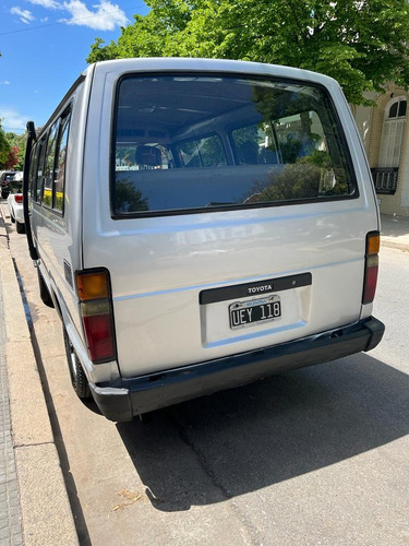 Imagen 5 de 25 de Toyota Hiace 2.4 15 Pasajeros. Impecable-confiable 100%