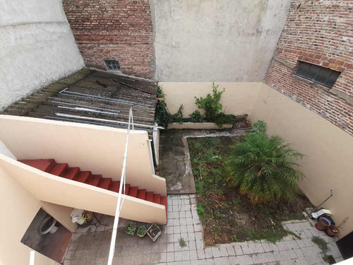 Casa En Venta En Haedo Sur