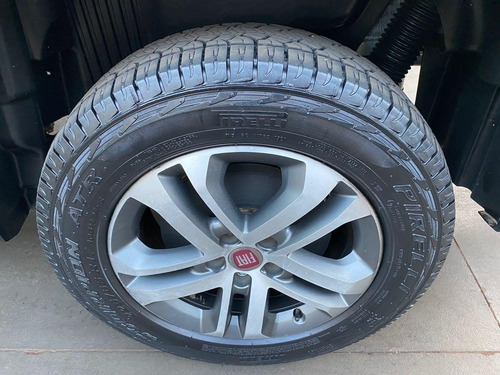 Imagem 10 de 10 de Fiat Toro Volcano 4x4 2017