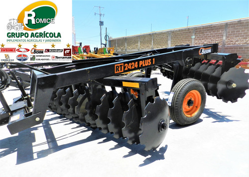Rastra Agricola De Tiro Hidraulico De 24 Discos Marca Bison