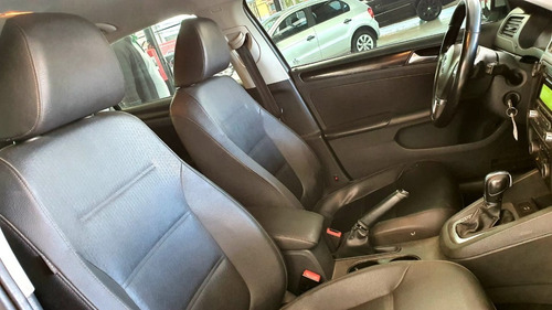 Imagem 11 de 11 de Vw Jetta Confortline 2.0 Flex Automático 2012