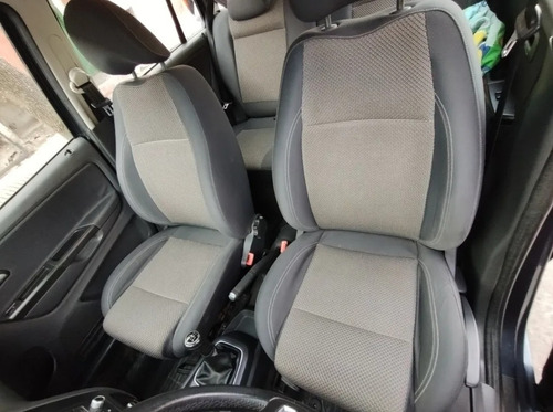 Volkswagen Suran 1.6 Highline 101cv 11c