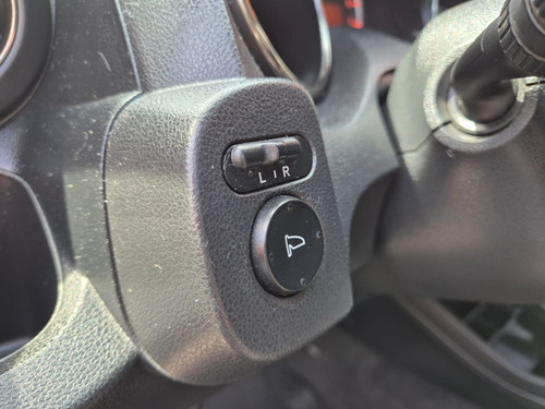 Honda Fit 1.5 TWIST 16V FLEX 4P AUTOMÁTICO