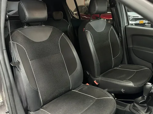 Renault Stepway 1.6 Intense Automática