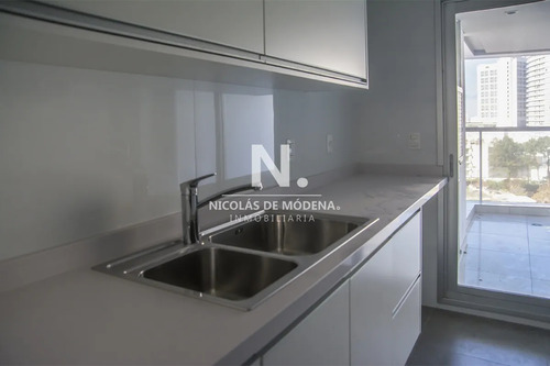 Departamento En Venta A Estrenar En Excelente Ubicación.