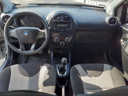 Geely Lc Cross 1.3 2014