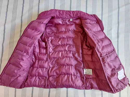 Campera Uniqlo Nena 7-8 Años (Usado)
