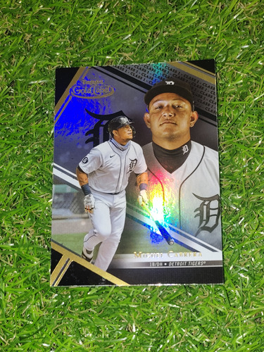 Cv Miguel Cabrera Black 2021 Topps Gold Label Class 1