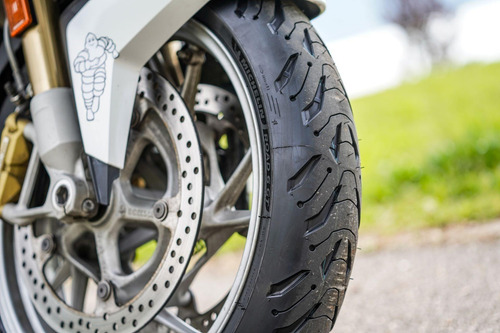Par Pneu 120/70-17 + 190/50-17 Lançamento Michelin Road 6 Gt