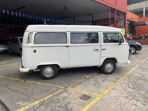 Volkswagen Kombi 1.4 Standard Total Flex 3p