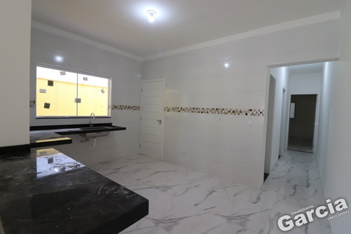 Imagem 6 de 15 de Casa Com 2 Dormitórios E Piscina Em Peruíbe - 6128 - 69863096