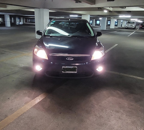 Imagen 3 de 10 de Ford Focus 1.8 Tdci 4 P 2010