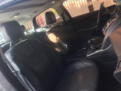 Ford Focus III 2.0 Se Plus Mt
