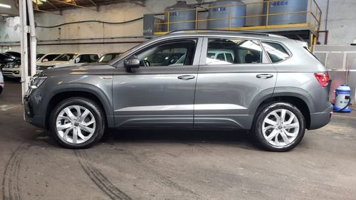 Imagen 2 de 16 de Vw Taos Comfortline 250 Tsi Automatica 0km Financio 2022