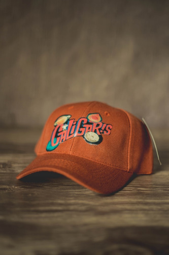 Gorra Café, Universo
