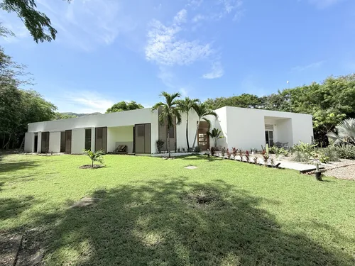 Casa En Venta En El Paso. Cod V2307